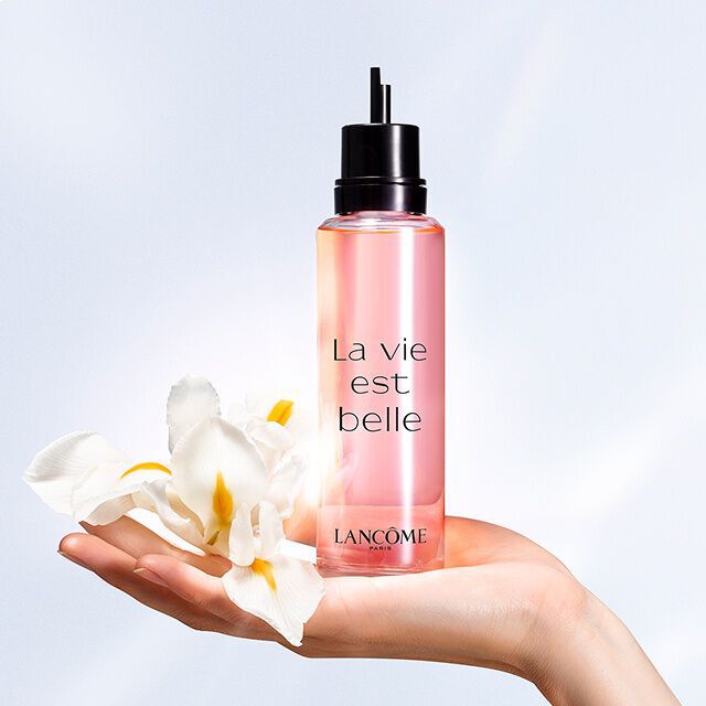 Discover La Vie Est Belle 30ml Set ✓ Free Sample with every Order